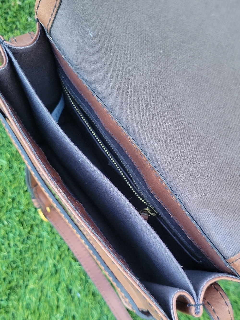 Madewell Albury Brown Leather Crossbody Bag - Picture 10 of 14